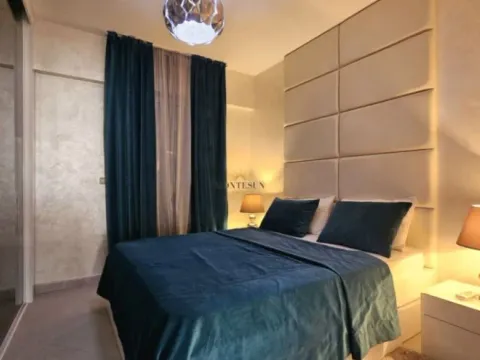 Izdavanje, jednosoban stan, 45m², Budva, Crna Gora