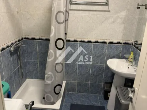 Rent, one bedroom apartment, 37m², Grbavica, Novi Sad Sve Podlokacije - image 6