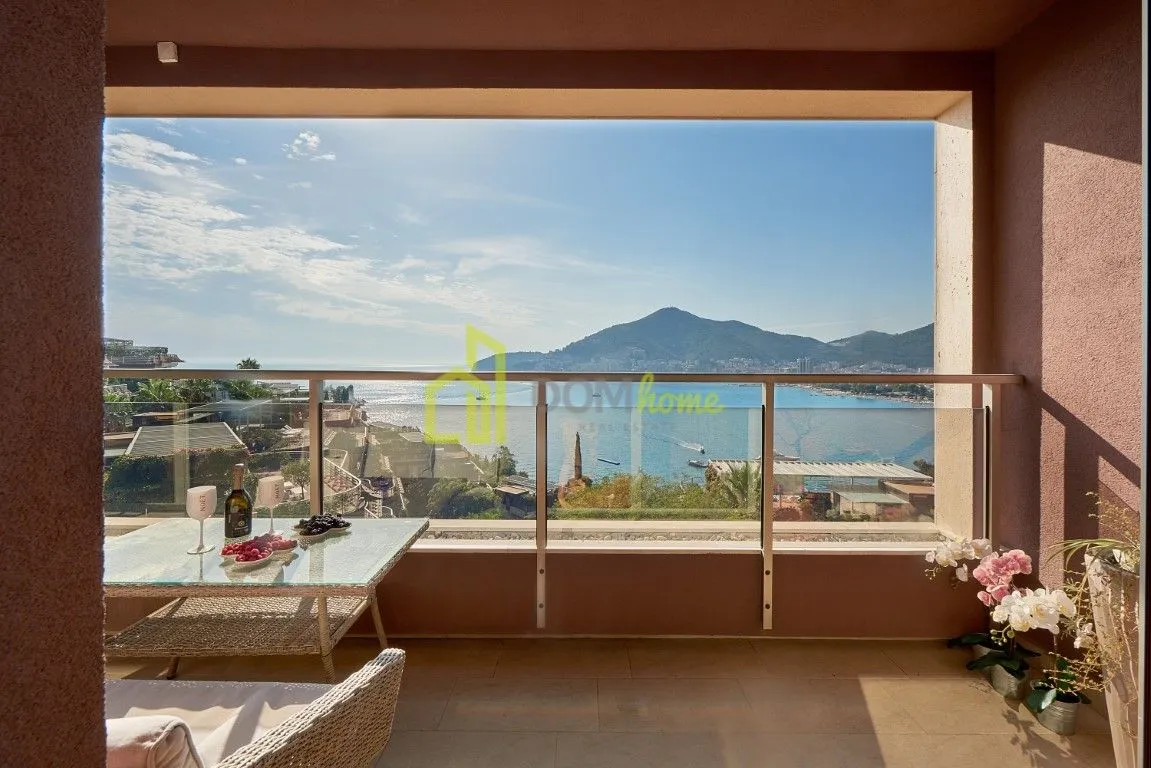 Rent, three bedroom apartment, 190m², Budva, Crna Gora