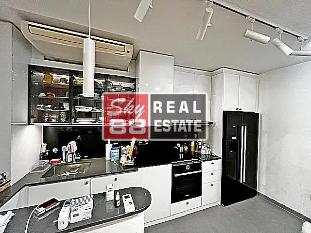 Prodaja, trosoban stan, 87m², Centar Sve Podlokacije, Beograd
