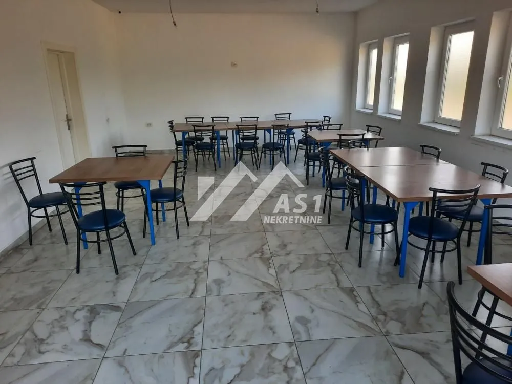 Izdavanje, poslovni prostor, 2600m², Bački Petrovac, Novi Sad