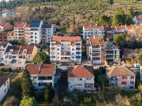 Prodaja, trosoban stan, 142m2, Gorica C, Podgorica Prodaja, trosoban stan, 142m2, Gorica C, Podgorica