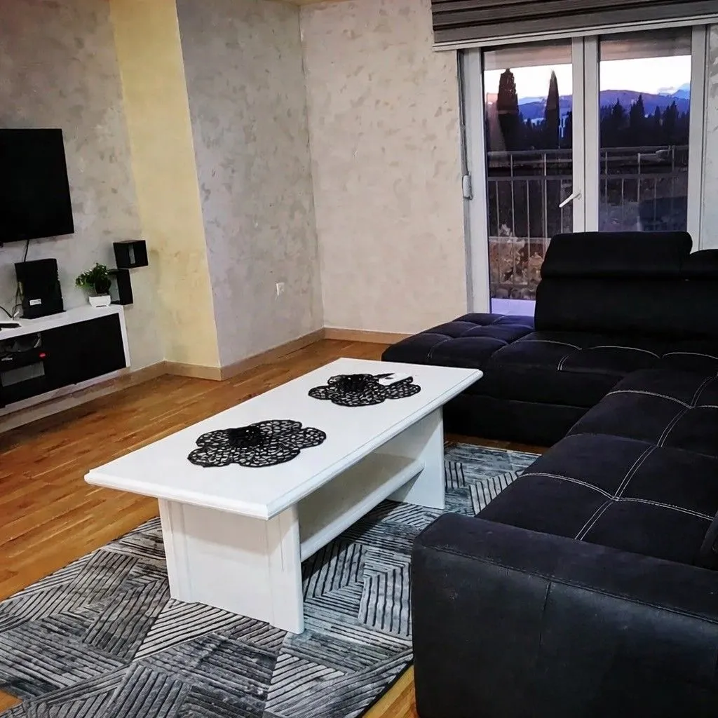 Rent, one bedroom apartment, 54m², Centar, Podgorica