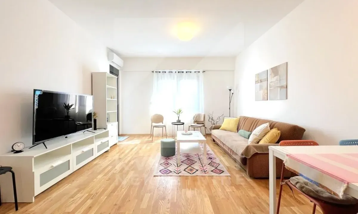 Izdavanje, jednosoban stan, 54m², Zagorič, Podgorica
