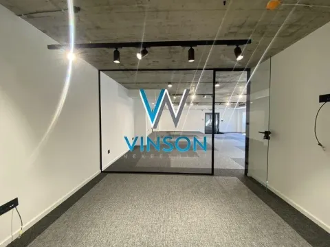 Izdavanje, poslovni prostor, 279m², Bulevar Oslobodjenja, Novi Sad Sve Podlokacije - image 9