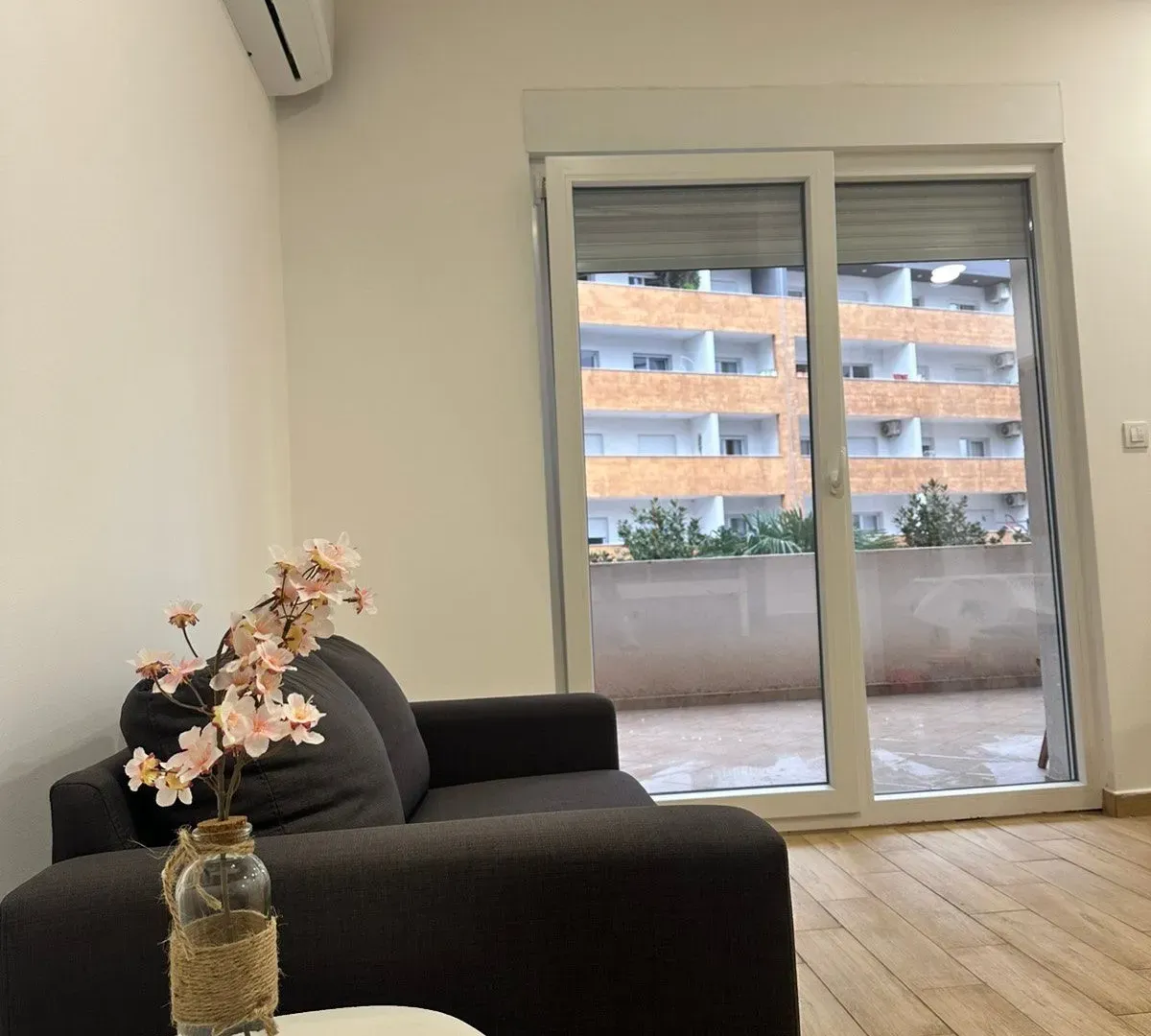 Rent, one bedroom apartment, 33m², Velji Vinogradi, Budva