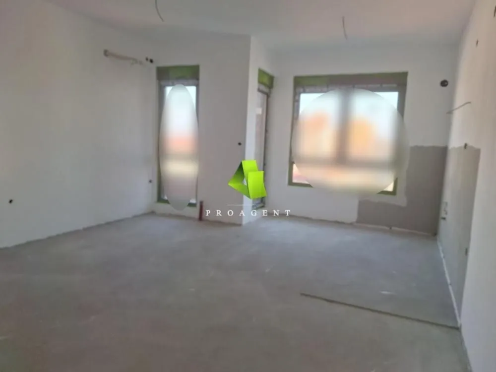 Sale, four bedroom apartment, 85m², Medijana, Niš
