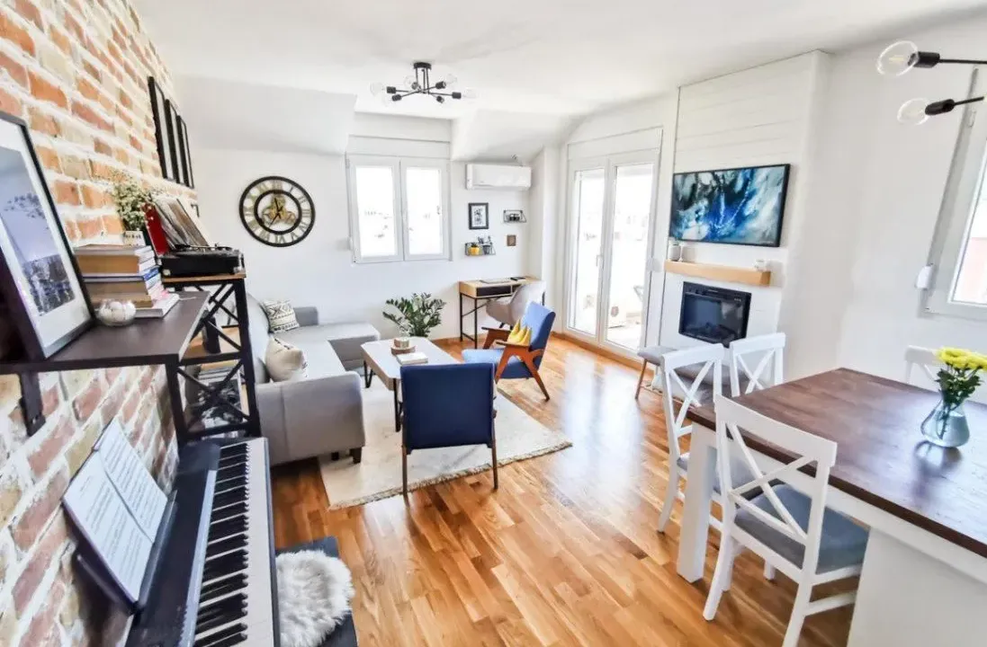 Prodaja, dvosoban stan, 61m², Ljubović, Podgorica