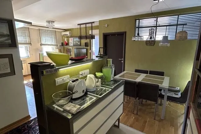 Izdavanje, trosoban stan, 70m², Vukov Spomenik, Zvezdara Sve Podlokacije