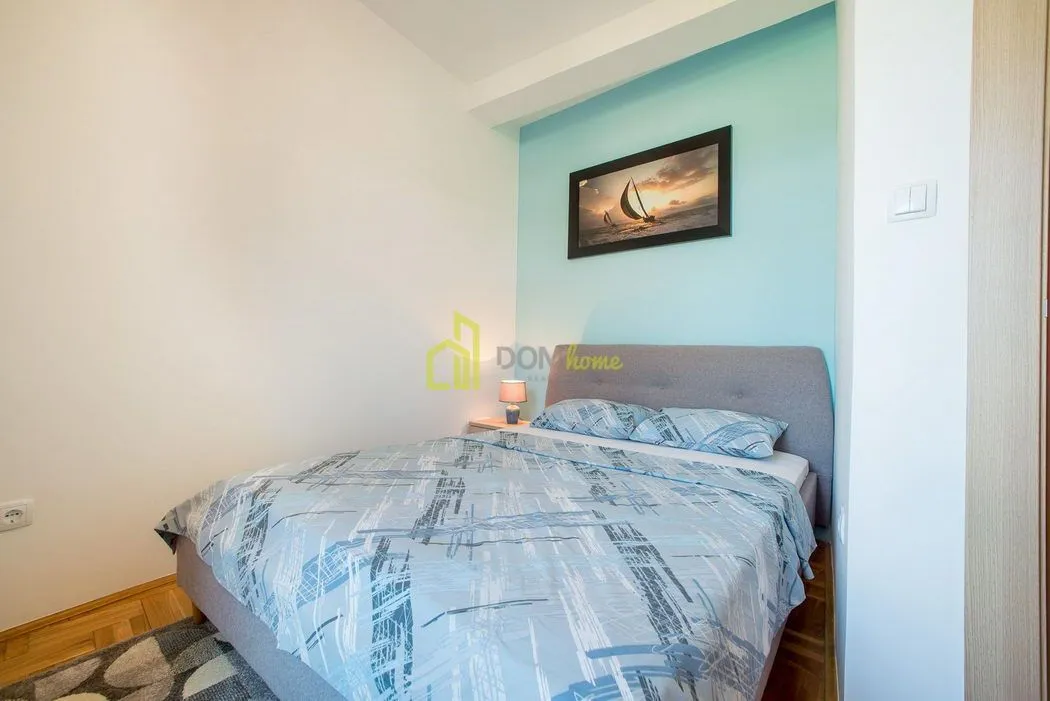 Prodaja, jednosoban stan, 63m², Šušanj, Bar