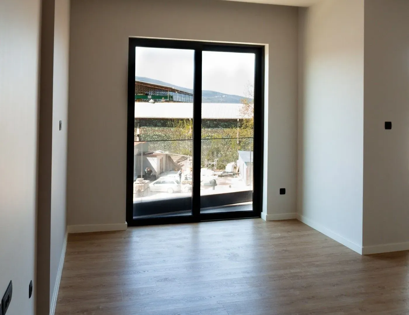 Prodaja, jednosoban stan, 61m², Tivat, Crna Gora