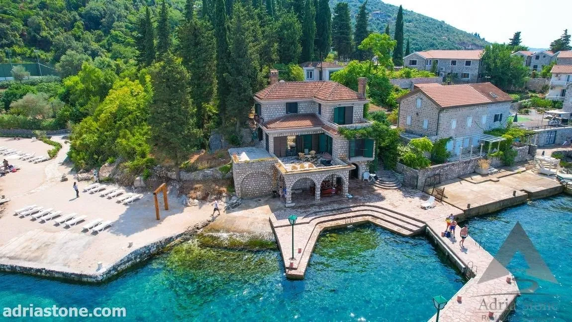 Sale, house, 350m², Luštica, Herceg Novi