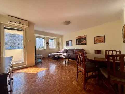 Prodaja, trosoban stan, 79m², Novi Beograd Blok 22, Novi Beograd Sve Podlokacije - image 2