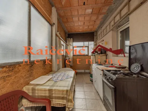 Prodaja, četvorosoban stan, 91m², Petlovo Brdo, Beograd - image 14