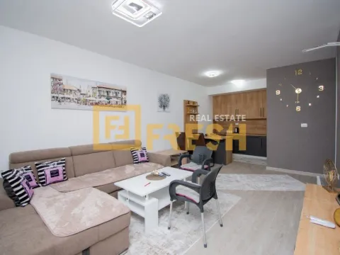 Prodaja, jednosoban stan, 57m², Bečići, Budva - image 2