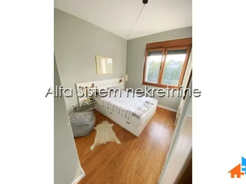 Rent, two bedroom apartment, 41m², Savski Venac, Beograd - image 9