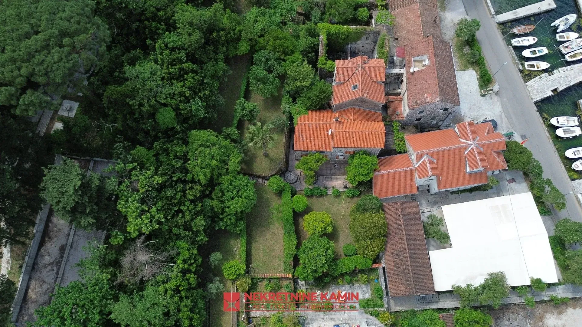 Prodaja, kuća, 140m², Stoliv, Kotor
