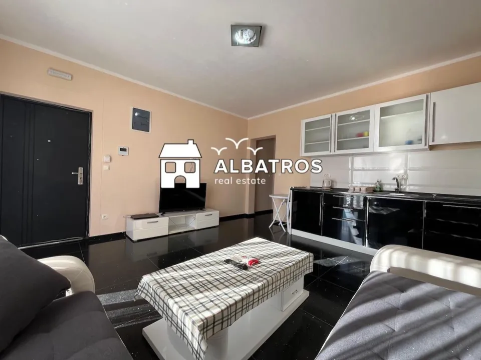 Izdavanje, jednosoban stan, 45m², Šušanj, Bar