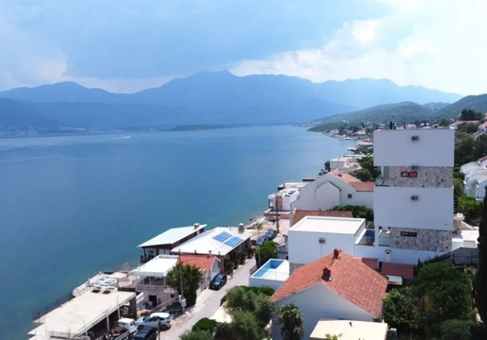 Prodaja, kuća, 315m², Tivat, Crna Gora