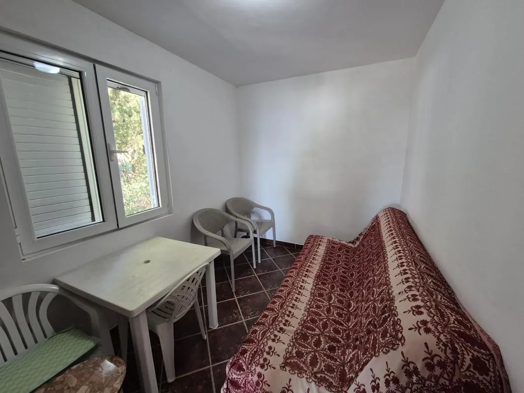 Sale, two bedroom apartment, 44m², Sutomore, Bar