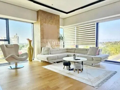 Prodaja, trosoban stan, 96m², Novi Beograd Blok 65, Novi Beograd Sve Podlokacije - image 1