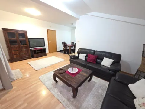 Izdavanje, dvosoban stan, 75m², Zagorič, Podgorica - image 3