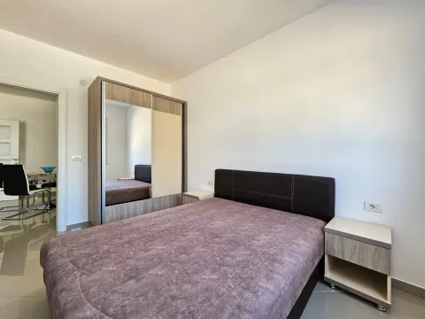 Prodaja, jednosoban stan, 59m², Šušanj, Bar - image 9