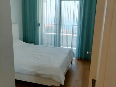 Rent, one bedroom apartment, 44m², Bečići, Budva - image 10