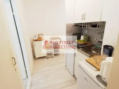 Izdavanje, dvosoban stan, 52m², Palilula Sve Podlokacije, Beograd - image 5