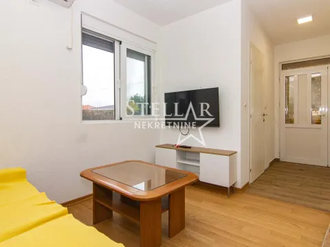 Izdavanje, stan, 32m², Tološi, Podgorica - image 2