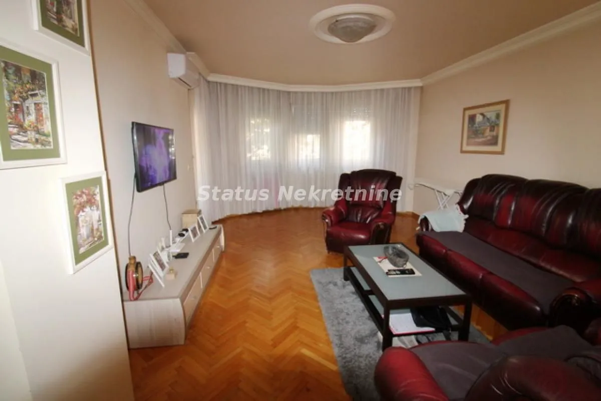 Prodaja, trosoban stan, 91m², Grbavica, Novi Sad Sve Podlokacije