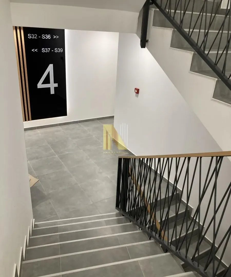 Izdavanje, trosoban stan, 57m², Kej, Novi Sad Sve Podlokacije