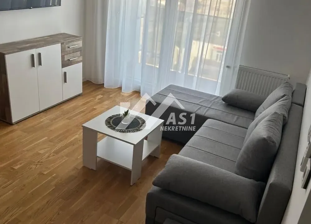 Izdavanje, jednosoban stan, 41m², Novi Sad Sve Podlokacije, Novi Sad