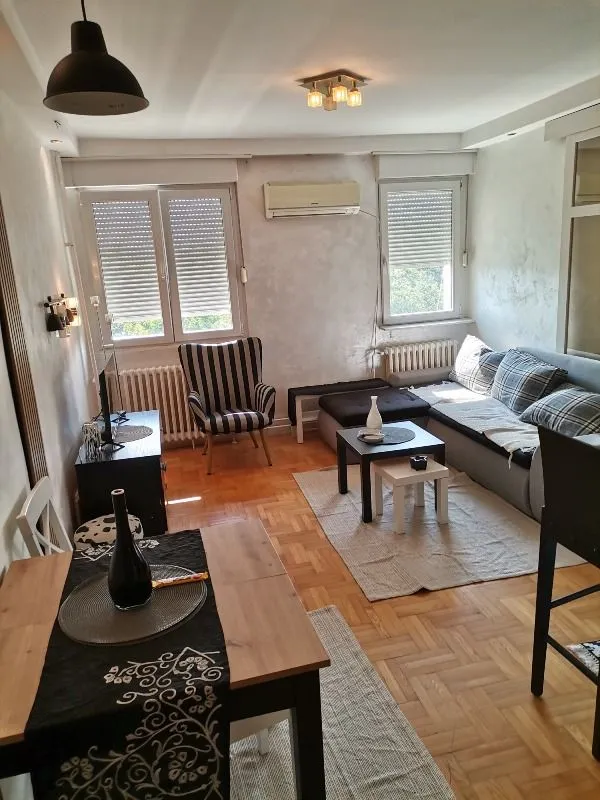 Prodaja, jednosoban stan, 37m², Novi Beograd Sve Podlokacije, Beograd