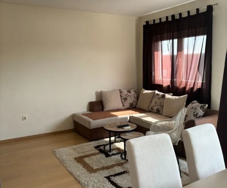 Izdavanje, jednosoban stan, 54m², City Kvart, Podgorica