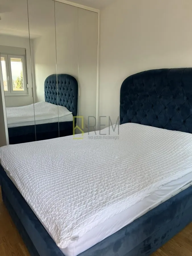 Rent, one bedroom apartment, 43m², City Kej, Podgorica