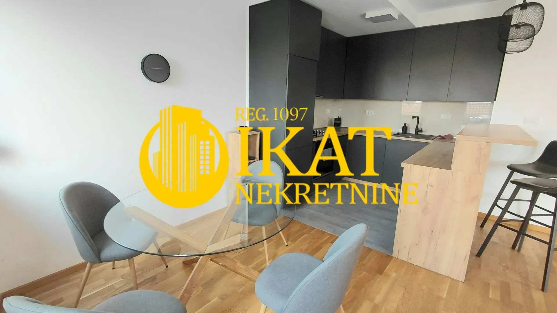Prodaja, trosoban stan, 86m², Kluz, Zvezdara Sve Podlokacije