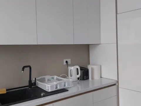 Sale, two bedroom apartment, 61m², Bečići, Budva - image 2