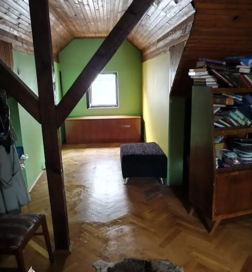 Prodaja, kuća, 246m², Zemun Sve Podlokacije, Beograd