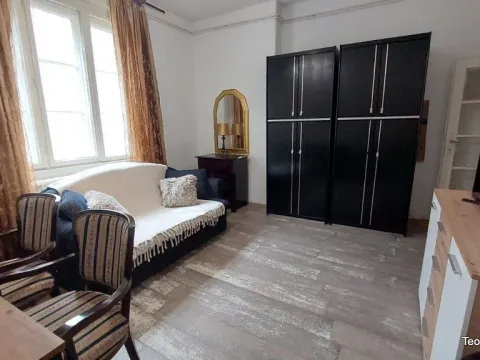 Izdavanje, jednosoban stan, 45m², Slavija, Vračar Sve Podlokacije - image 2