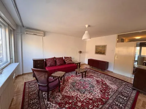 Izdavanje, trosoban stan, 78m², Kalenić Pijaca, Vračar Sve Podlokacije - image 9