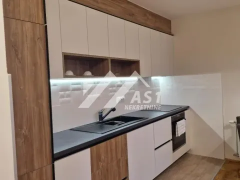 Izdavanje, dvosoban stan, 52m², Salajka, Novi Sad Sve Podlokacije - image 3