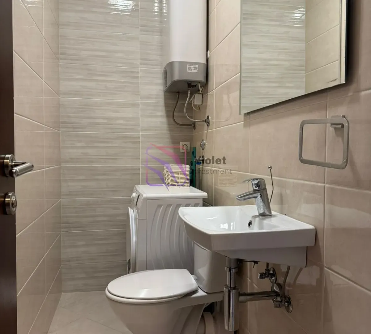 Izdavanje, dvosoban stan, 90m², Preko Morače, Podgorica