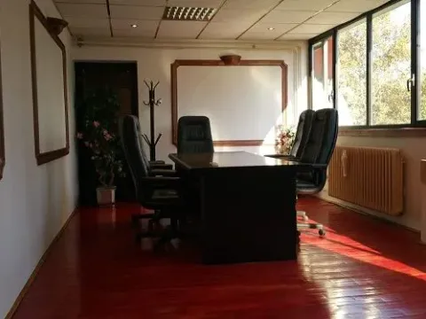 Izdavanje, poslovni prostor, 110m², Novi Beograd Sve Podlokacije, Beograd - image 2