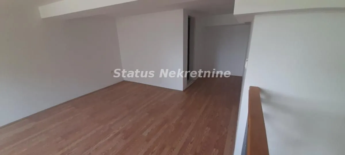 Sale, office space, 128m², Novo naselje, Novi Sad