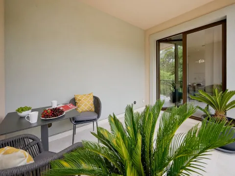 Rent, one bedroom apartment, 63m², Porto Montenegro, Tivat - image 8