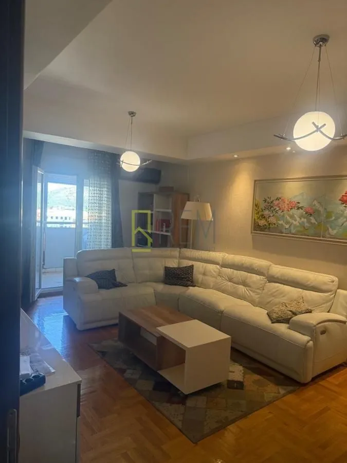 Rent, two bedroom apartment, 90m², Podgorica, Crna Gora