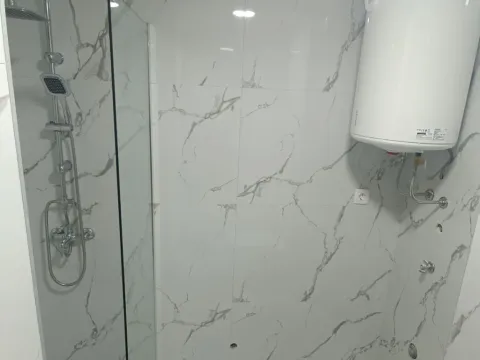 Sale, one bedroom apartment, 46m², Bečići, Budva - image 8