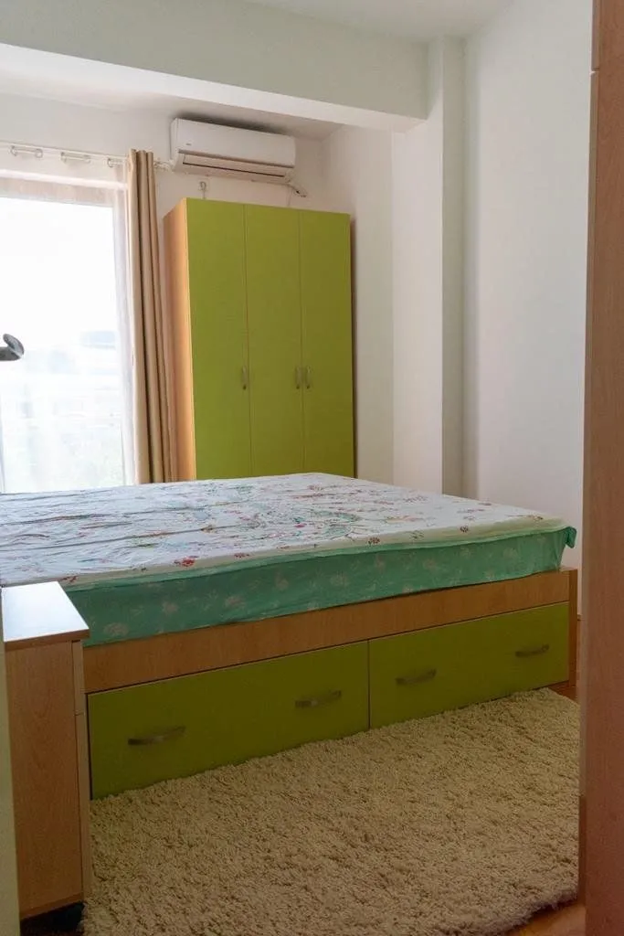 Izdavanje, trosoban stan, 89m², Preko Morače, Podgorica