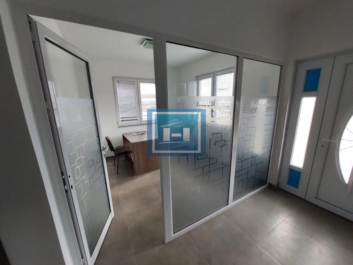 Rent, office space, 268m², Sarina Medja, Jagodina